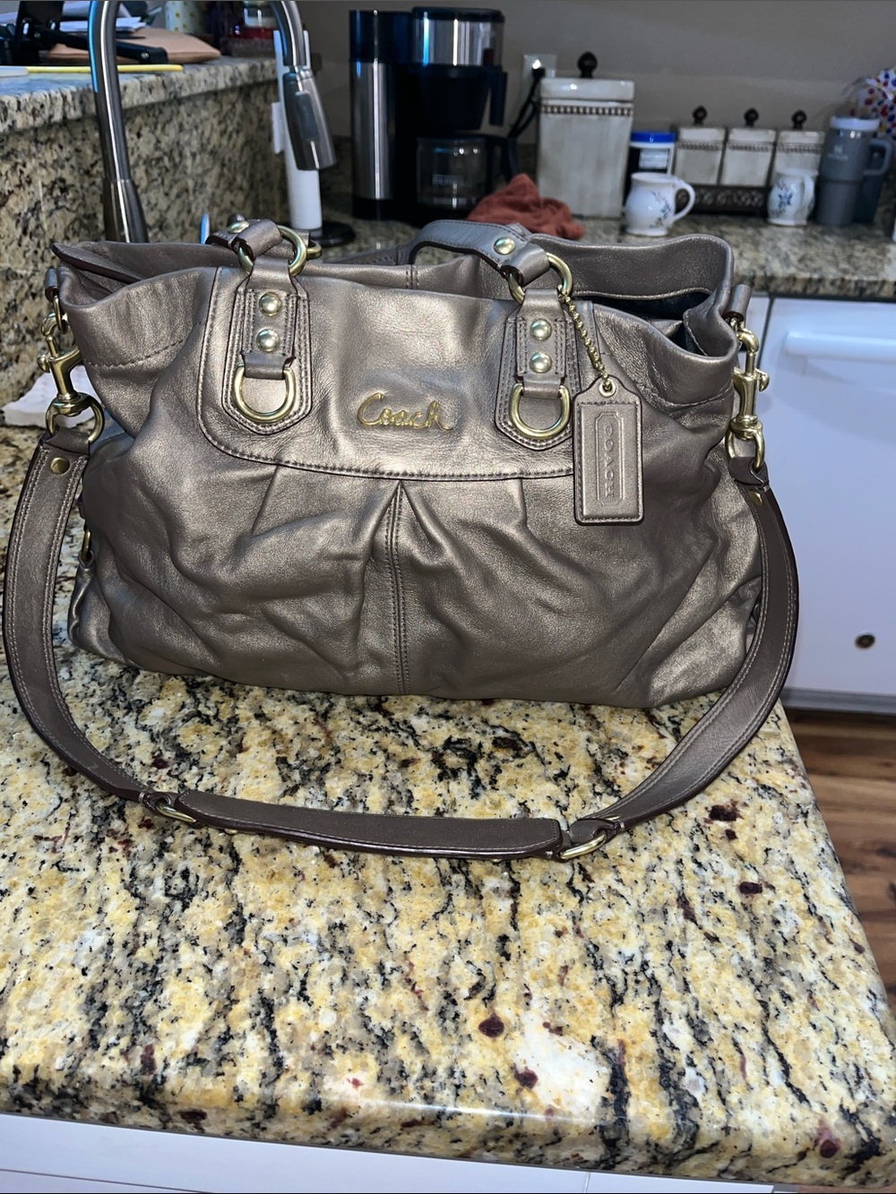 EUC Authentic Coach Ashley Convertible Leather Handbag